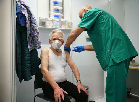 Noruega descartó un vínculo entre la vacuna de Pfizer y las 33 muertes registradas
