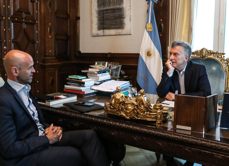 Macri se va quedando solo en eso de negar el golpe de Estado en Bolivia