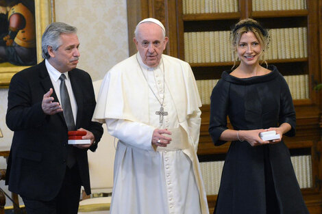Los regalos que intercambiaron el Papa y Alberto Fernández