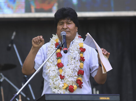 El MAS denunció que inhabilitaron la candidatura de Evo Morales