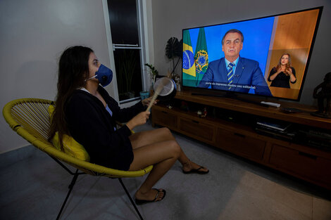 Bolsonaro advierte y amenaza