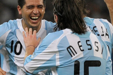 El día del fútbol: Messi y Riquelme cumplen años