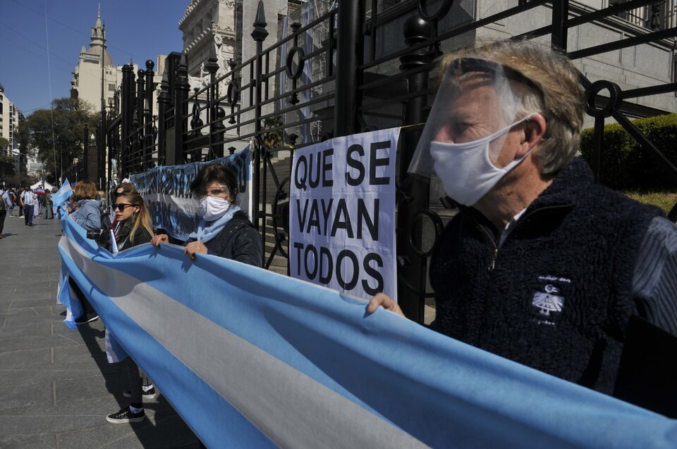 Las Fotos De La Protesta Contra La Reforma Judicial | Un Pequeño Grupo ...