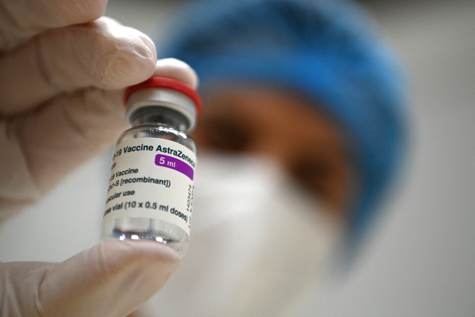 Varios países de Europa vuelven a aplicar la vacuna de Astrazeneca