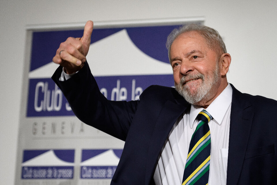 Lula confirmó que piensa ser candidato presidencial