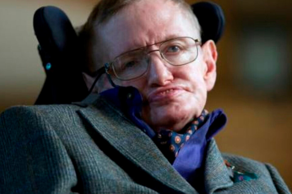 Recrean la oficina de Stephen Hawking y preservan su archivo científico 