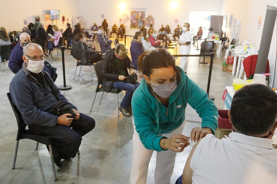 Argentina recibirá esta semana más de 3 millones de vacunas