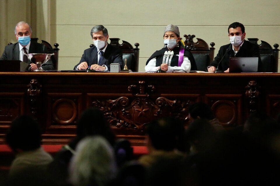 La Constituyente chilena pidió un indulto a mapuches y reprimidos