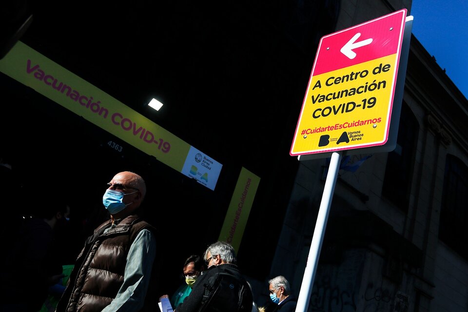 Coronavirus en Argentina:  se registraron 12.412 nuevos contagios y 206 muertes