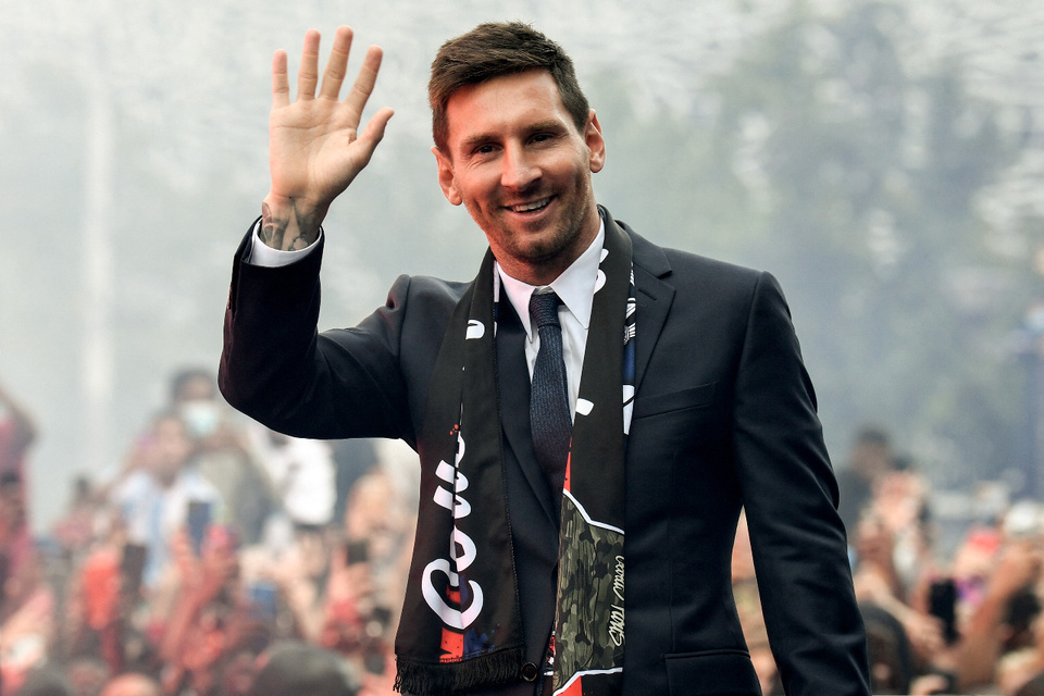 Lionel Messi's PSG photos and the euphoria he unleashed in Paris 184933 whatsapp 20image 202021 08 11 20at 209 43 41 20am 0