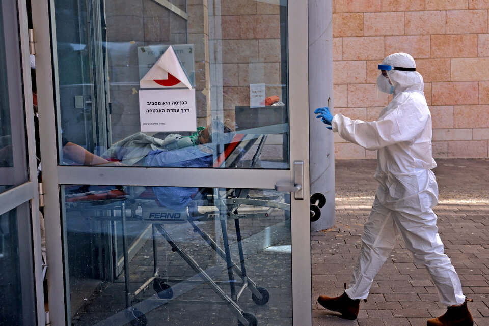 Israel: récord de contagios de covid y nuevas restricciones sanitarias