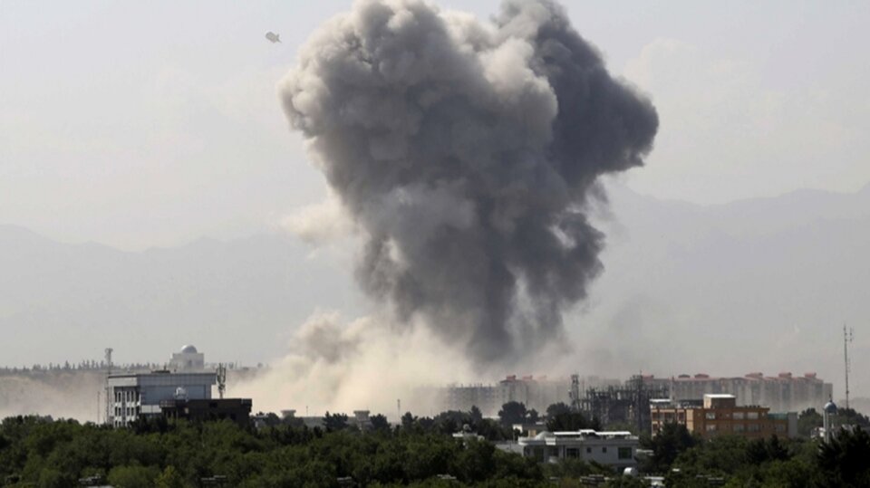 Explosión en Kabul: un misil impactó contra una casa en la zona del aeropuerto