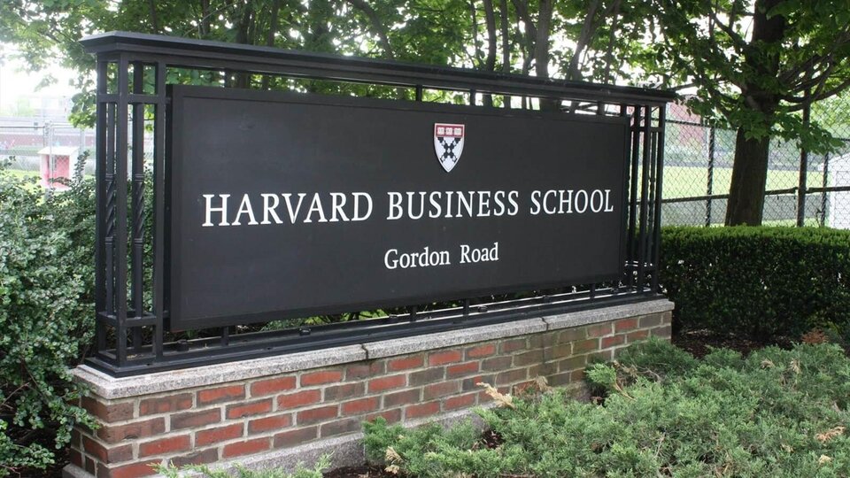 TECH Universidad incorpora los ‘casos de negocio’ de Harvard a su método de aprendizaje