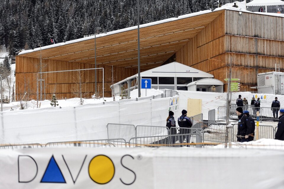 Por la variante Ómicron, postergaron el Foro Económico Mundial de Davos