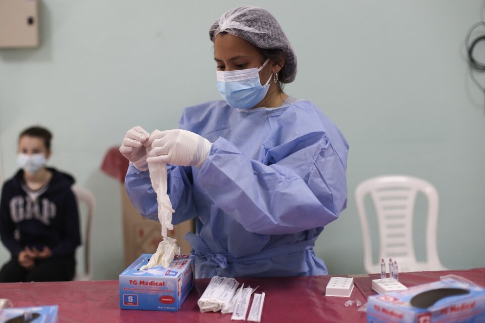 Coronavirus en Argentina: se registraron 13.456 nuevos contagios y 15 muertos