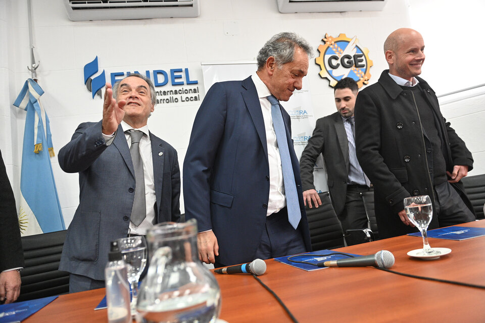 Scioli construye poder de gestión
