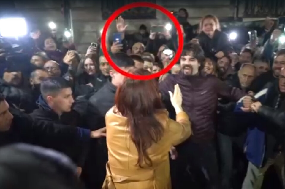 El video que muestra a Fernando Sabag Montiel frente a la casa de Cristina Kirchner días antes del atentado