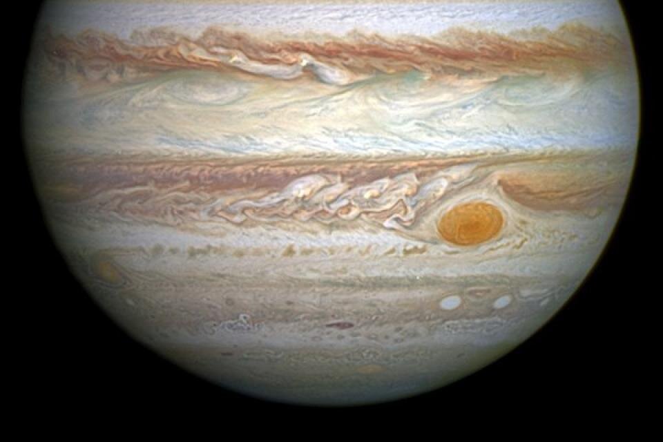 Un pequeño cambio en la órbita de Júpiter podría hacer habitables las zonas congeladas de la Tierra