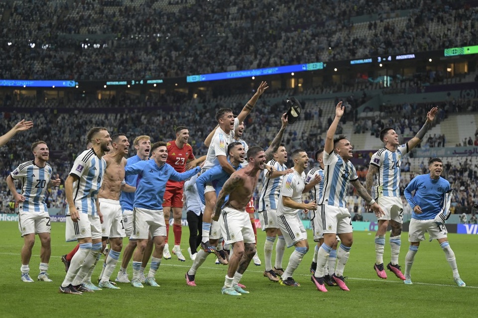 El caliente y polémico saludo del capitán del Atlético a un jugador del  Real Madrid en un torneo de niños de 12 años