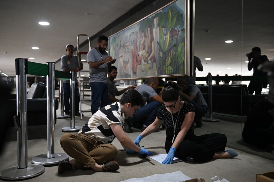 Los daños a las piezas de arte en las sedes de Brasilia son 