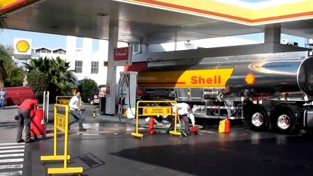 Shell aumentó el precio de sus combustibles en un 4 por ciento
