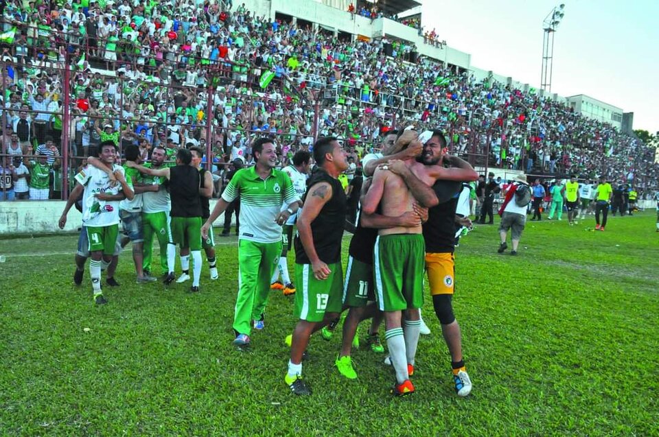 Deportivo Mandiyú: 