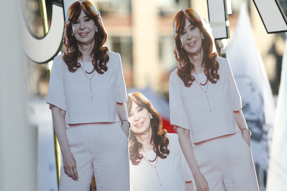 Se empieza a cocinar un acto de Cristina Kirchner el 25 de mayo, a 20 años de la asunción de Néstor Kirchner