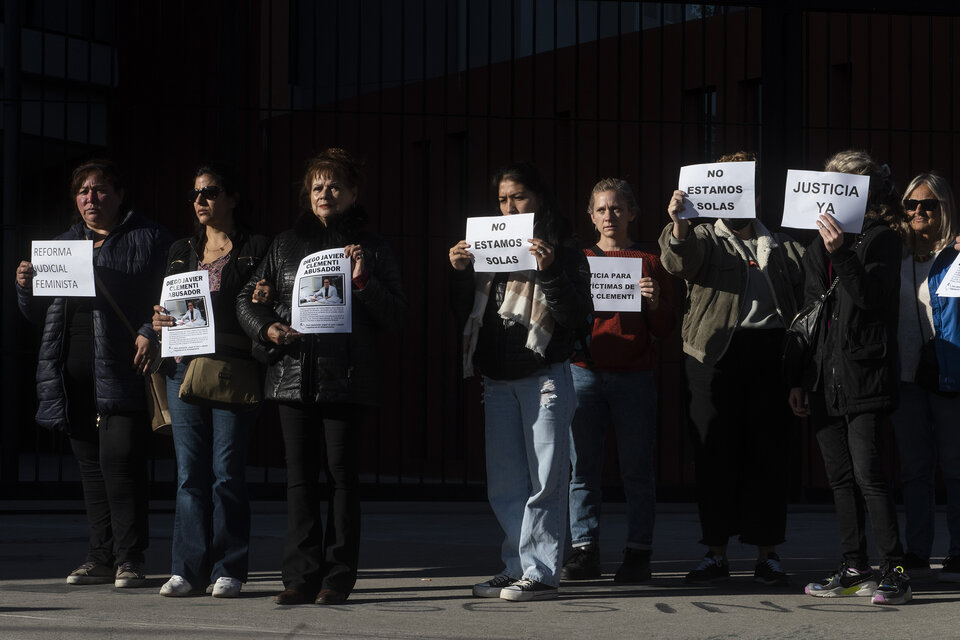 Ya son 16 las mujeres que denunciaron por abuso sexual al ginecólogo Diego Clementi 