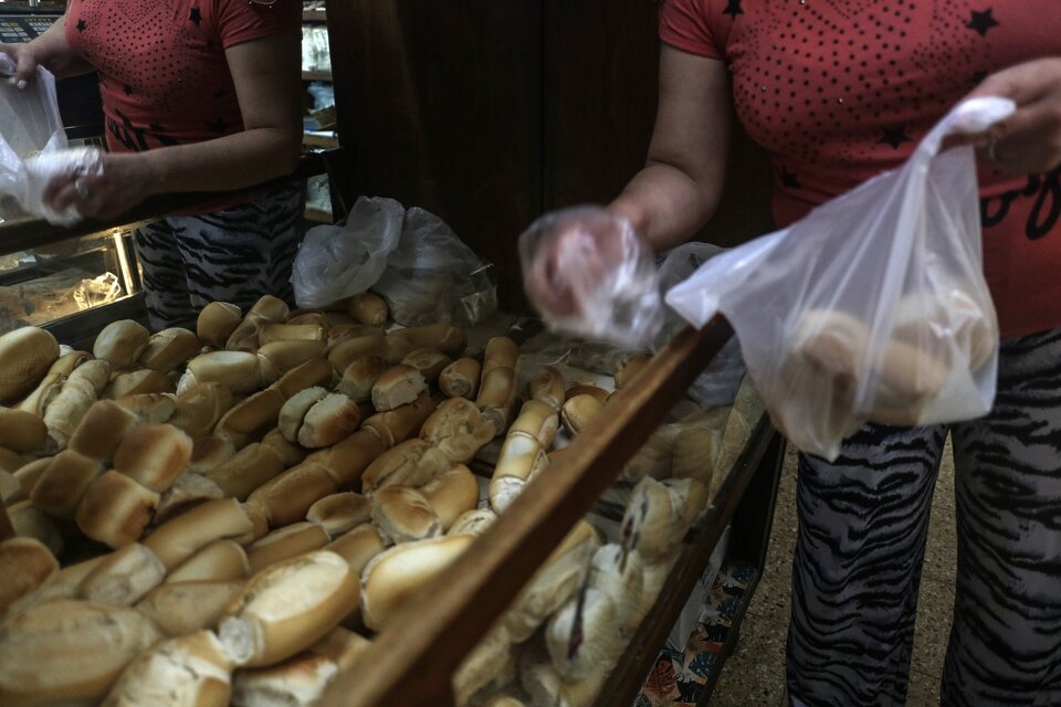 La mesa del precio del pan