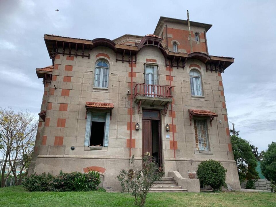 Comprar un castillo en Argentina es posible: cuántos hay a la venta y a qué precio  