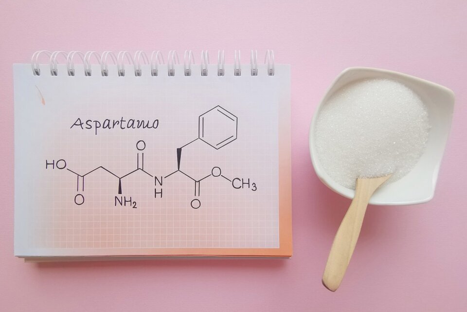 Qué es el aspartamo