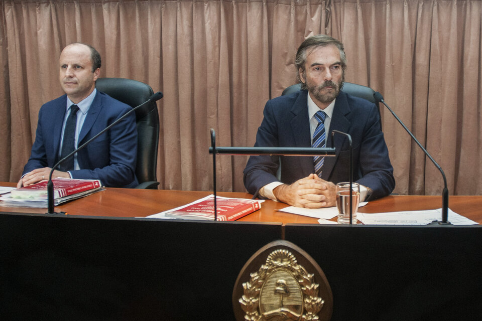 Espionaje a los familiares del ARA San Juan: todo queda en manos de los jueces que visitaban a Macri