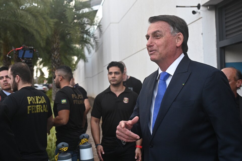Bolsonaro negó su participación en una trama golpista denunciada por un senador
