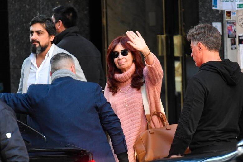 Atentado a Cristina Kirchner: qué se sabe, las pistas y lo que falta investigar