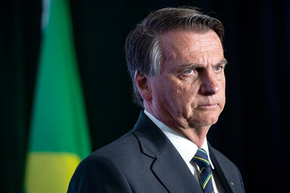 Piden que Bolsonaro devuelva los regalos que recibió durante su presidencia 