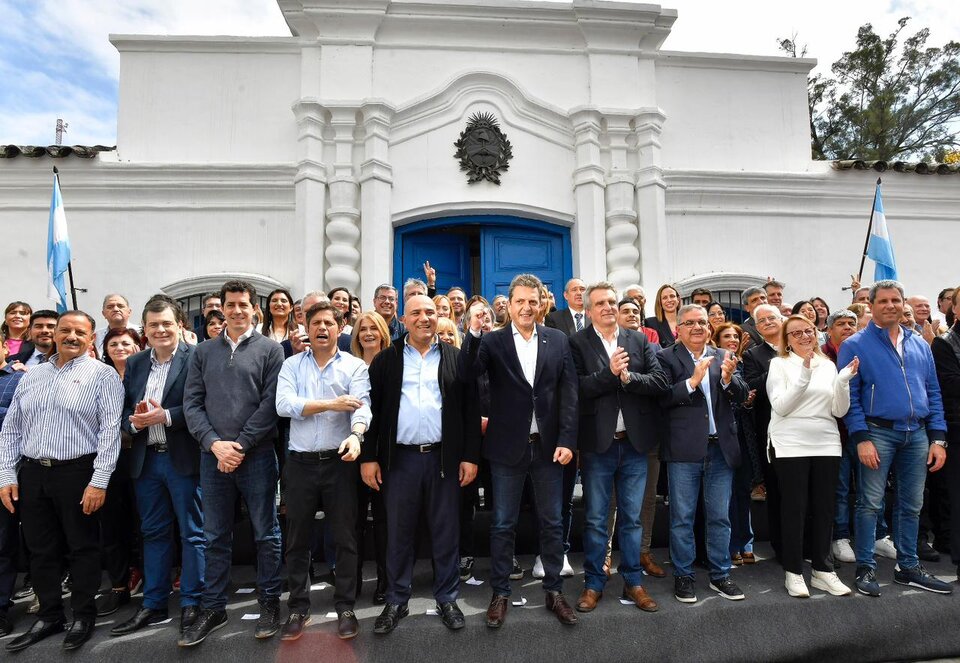 La trastienda del encuentro de Massa con los gobernadores en Tucumán