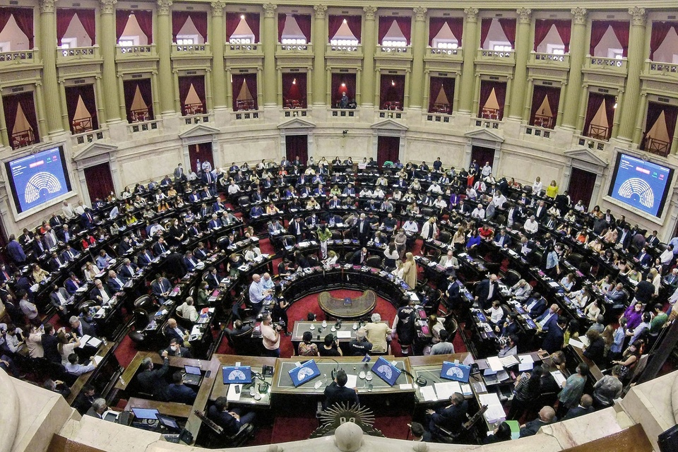 El oficialismo busca avanzar en Diputados con los proyectos que Massa envió al Congreso