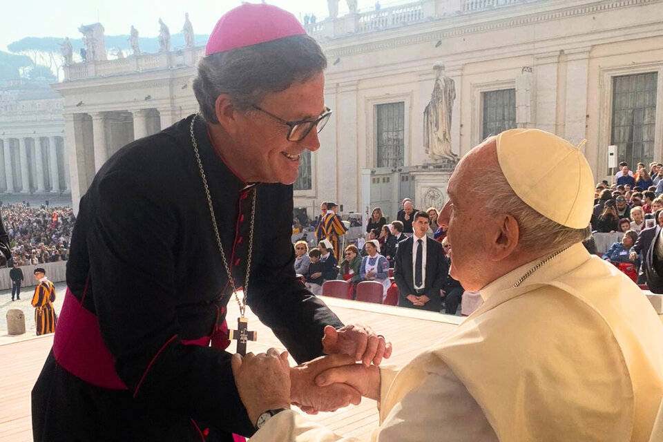 Fuerte rechazo al planteo de Alberto Benegas Lynch de romper relaciones con el Vaticano
