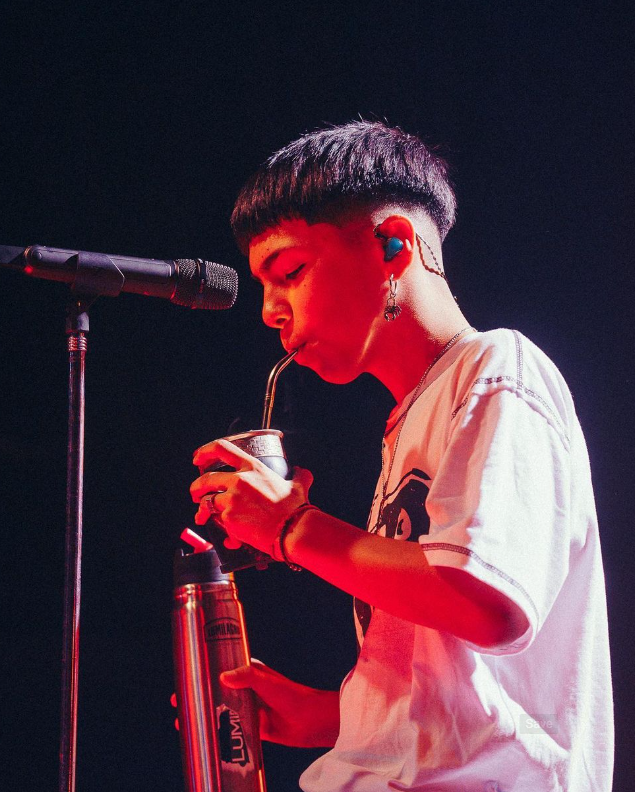 Quién es Milo J, el rapero de 17 que agotó dos Movistar Arena, Nominado en  los Latin Grammy 2023, Página