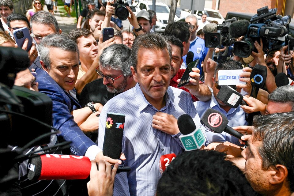 “La nueva etapa en la Argentina requiere el diálogo y los consensos necesarios”