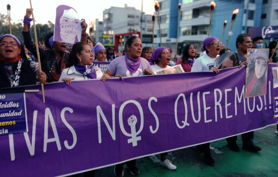 Femicidios en sistemas criminales, un nuevo tipo de violencia que alarma a Ecuador