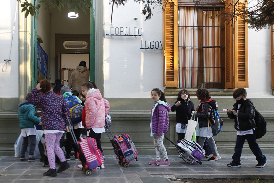 Aumento de la Asignación de Ayuda Escolar: cuál es el nuevo monto y cómo se solicita