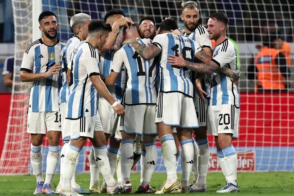 Se confirmaron los rivales para los próximos partidos de la selección argentina