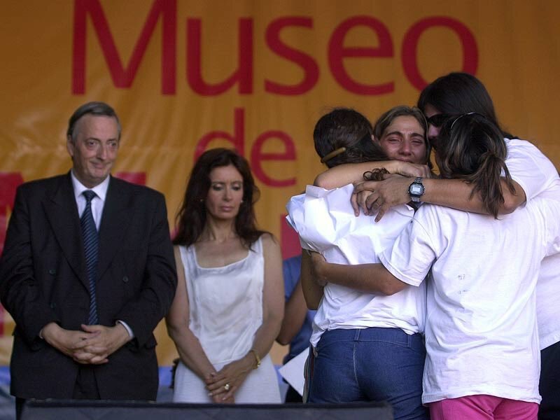 Cristina Kirchner recordó la recuperación de la ESMA y criticó a 