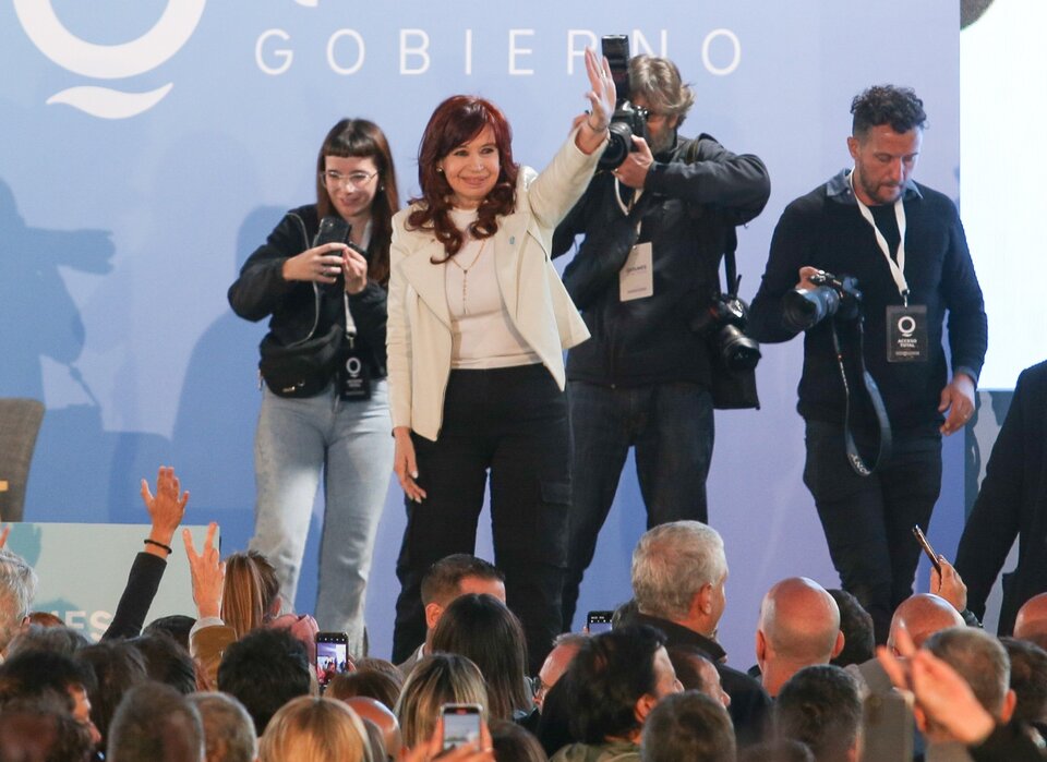 Cristina Kirchner y un video para exhibir las diferencias en las políticas educativas entre gobiernos
