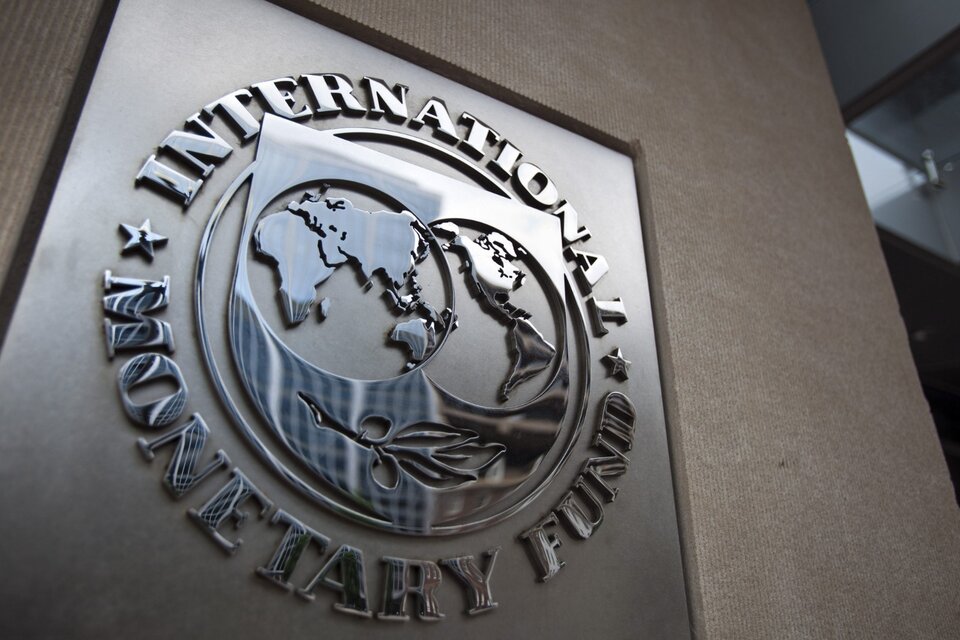 Elogios pero también, alertas y críticas del FMI