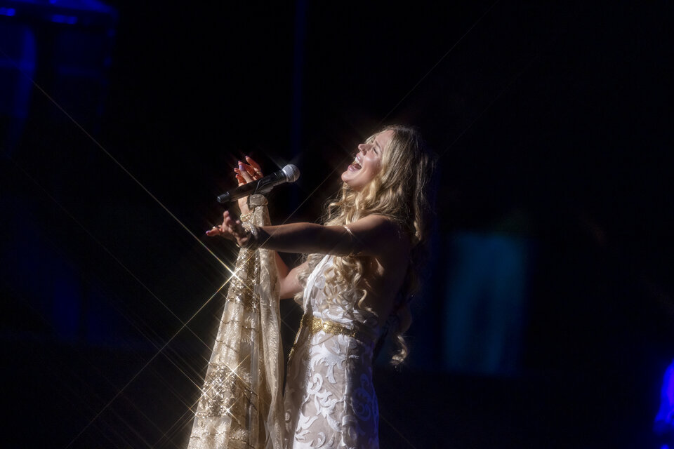 Joss Stone - Figure 1