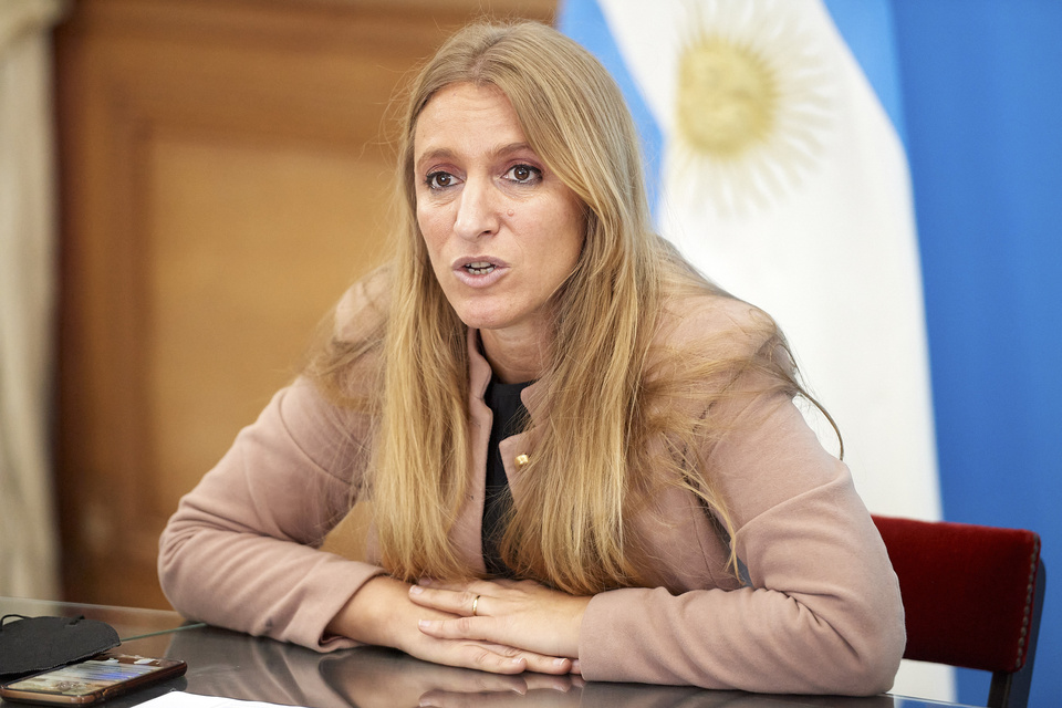 Florencia Carignano: "Todos los jueces son amigos de Macri"