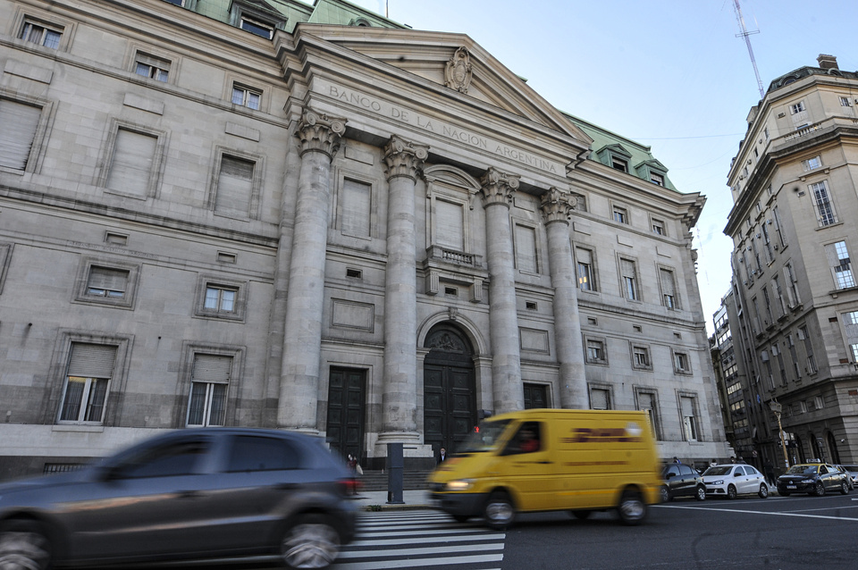 El negociado detrás de convertir al Banco Nación en Sociedad Anónima