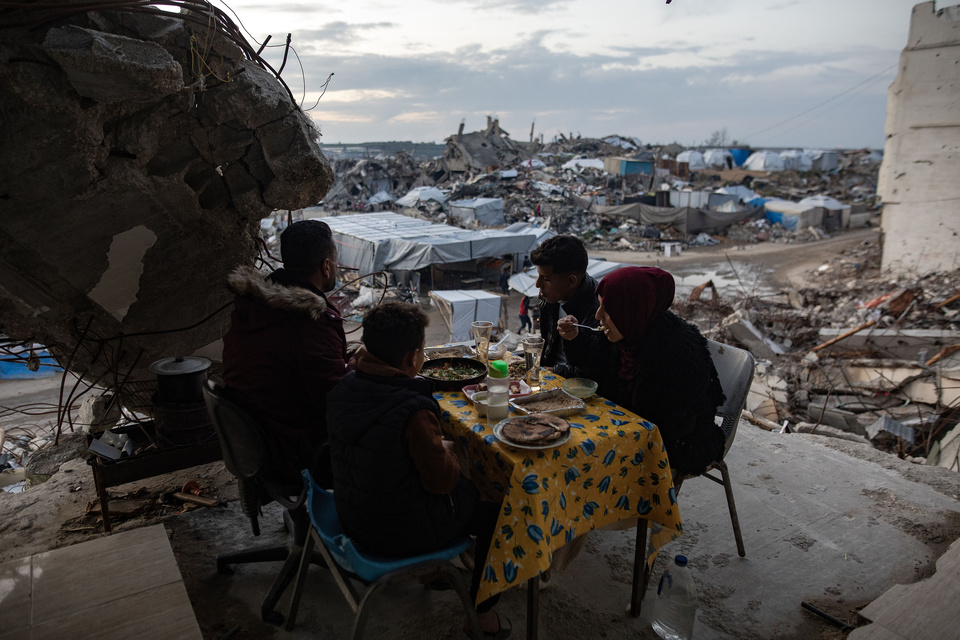 Israel cortará el suministro de luz en Gaza antes de nuevas negociaciones sobre la tregua